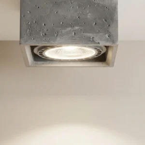 QUATRO  – Plafonnier Cube en Béton